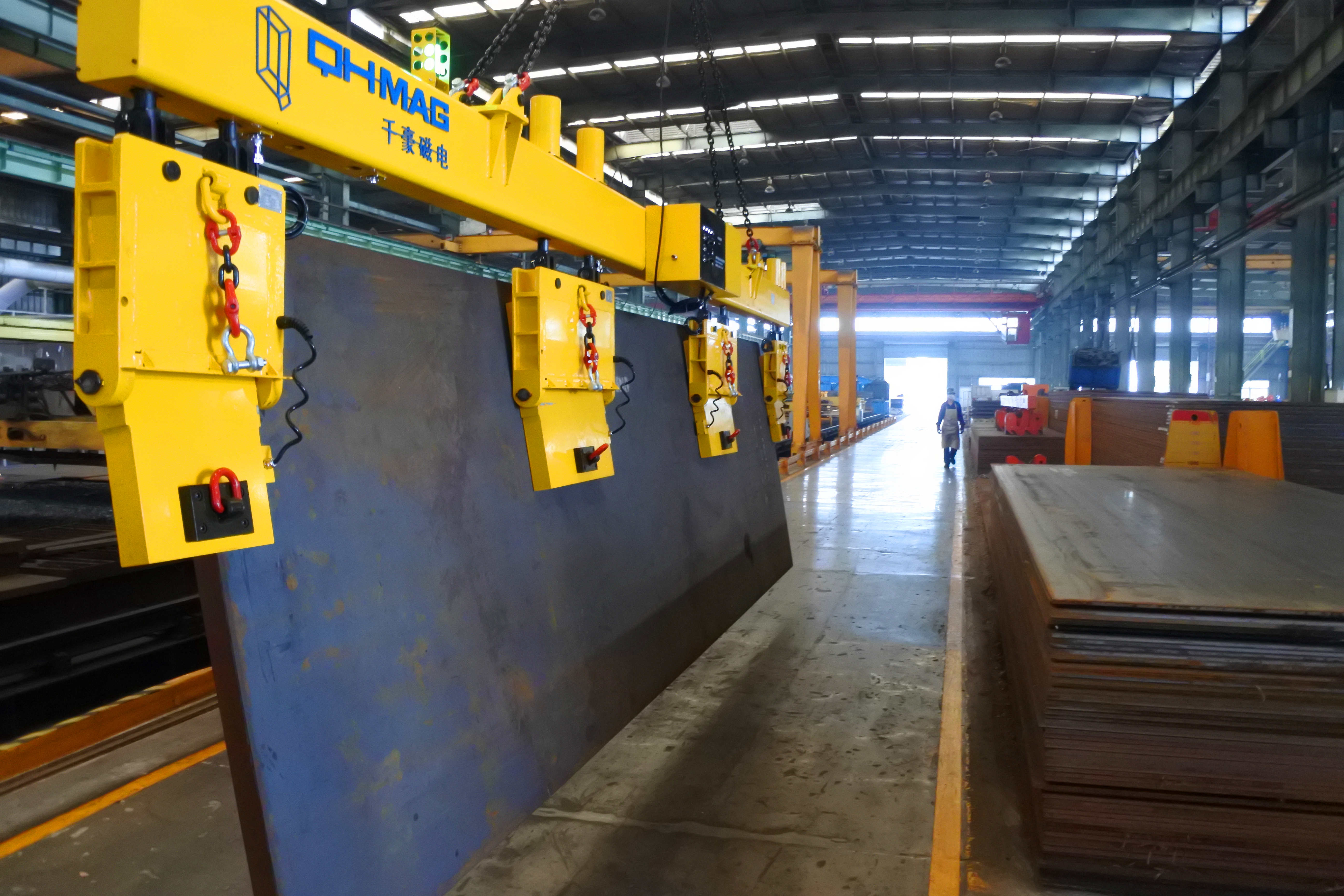側吊鋼板，鋼板起吊，磁力吊具