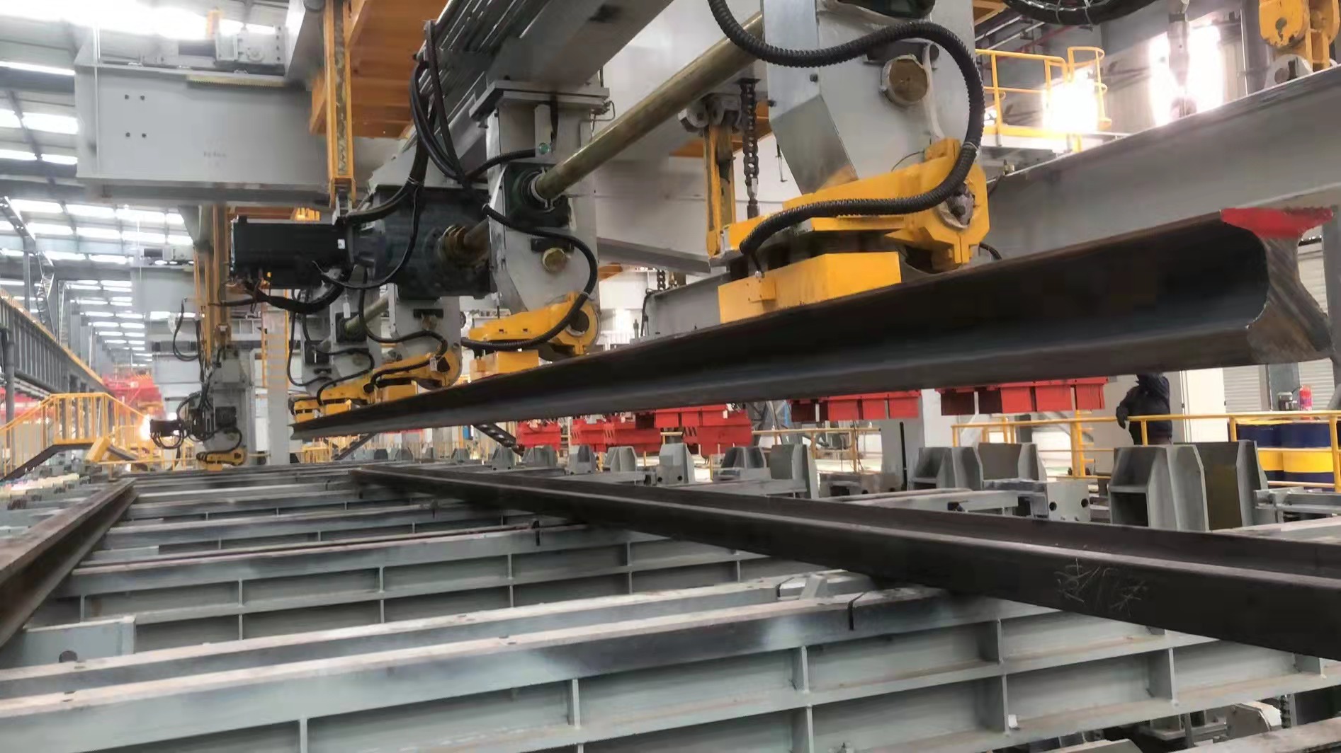 千豪吊型材，鋼軌自動化生產線用電永磁鐵