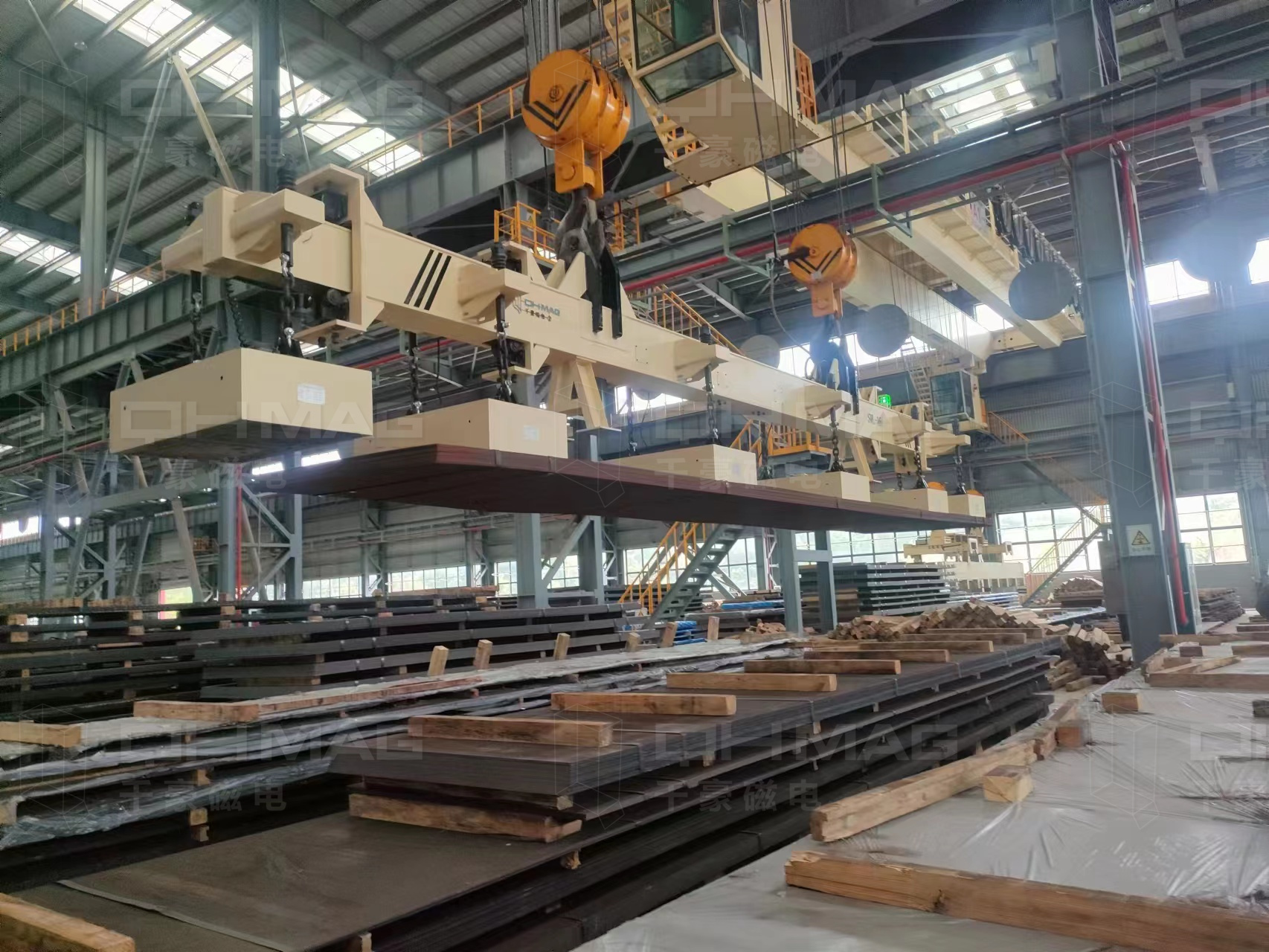 吊多張鋼板電永磁吊具(千豪磁電)