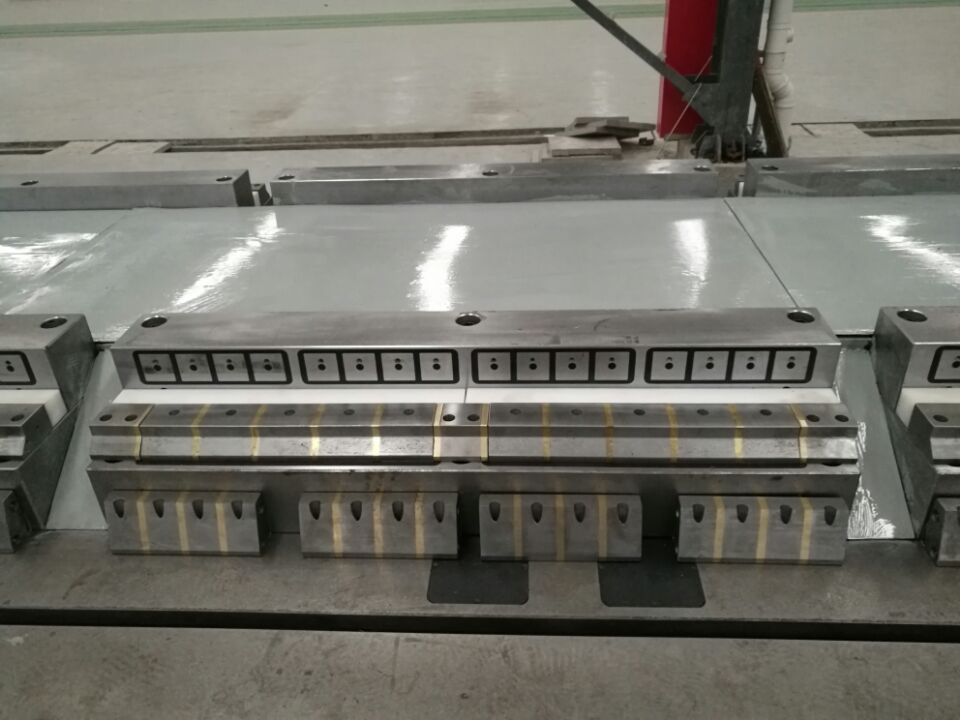 道岔加工電永磁吸盤——千豪品牌